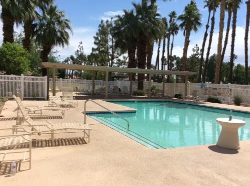 PGA WEST 2 BEDROOM ON GOLF COURSE WITH MOUNTAIN VIEWS POOL SPA & BIKES  #246020
