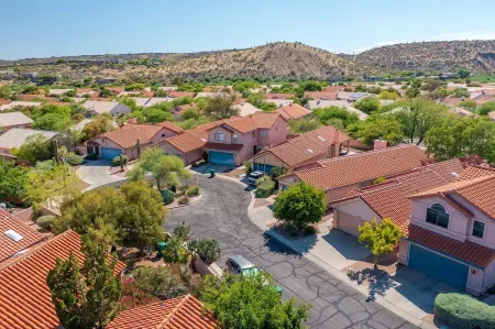 Mountain View’s by Sabino Canyon!