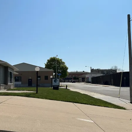 5th Steele Place, LLC - Downtown Algoma Condos: Overnight or Extended Stays
