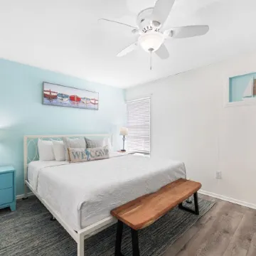 Siesta Key Beachside Condo-direct beach access