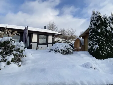 Ferienhaus am Hennesee - Henneliebe