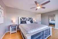Riverfront Oasis: 5 Min to DT Cincinnati - balcony