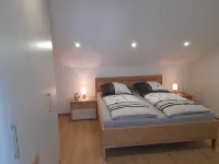 Spacious and family-friendly vacation apartment (pet-friendly) Hotels in Ainring