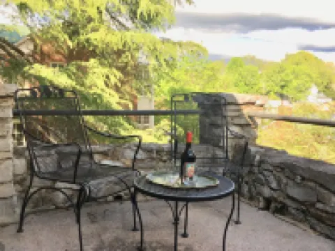 The Castle - c. 1780 Hotels in Lexington