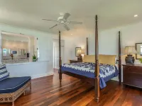 Large Gated Oceanfront Estate ~ Secluded on a beach, safe all year TVNC-4185 アナホラのホテル