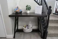 Spacious 5-bedroom house in delightful Bakersfield with AC, WiFi, Pet Friendly โรงแรมในเบเกอร์สฟีลด์