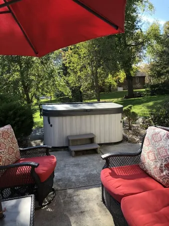 Rock River Haven - charming, spacious, peaceful