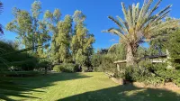 Casa Rustico, large pool, 350m from the beach, by the river. Hotels in Chia