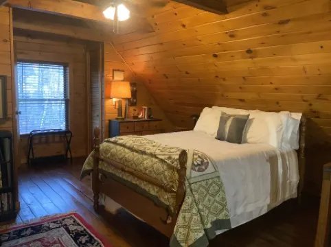 Rustic Cedar Cabin