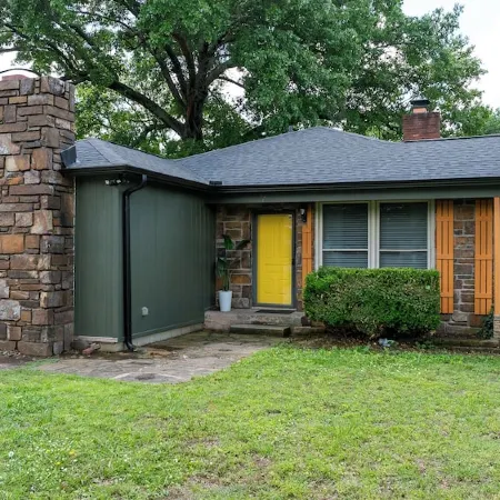Remodeled Home in a Great and Quiet Neighborhood - Close to Everything!