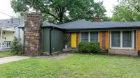 Remodeled Home in a Great and Quiet Neighborhood - Close to Everything! Hotels near Chaffee Crossing Historic District