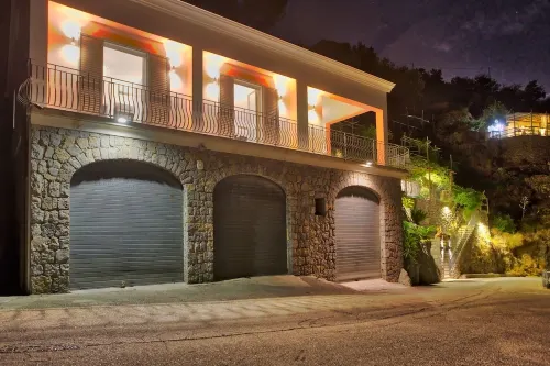 DOMUS VIGNA Fusco, AMALFI COAST Hotels in Furore