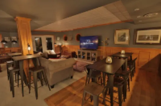 Luxury Mountain Lodge: Hot Tub and Incredible Mountain Views 마시스 밀 호텔