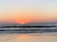 Island Luxury and Location! Walk to downtown...Nights of Lights