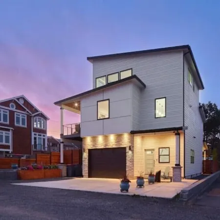 Casa Esquina - Ocean Views, EV Charging