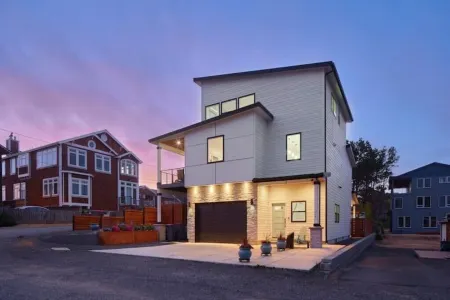 Casa Esquina - Ocean Views, EV Charging