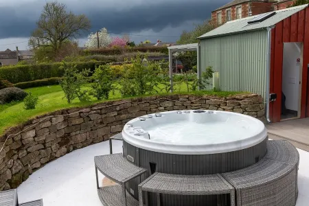 A beautiful and cosy dog friendly cottage with flexible sleeping arrangements