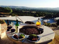 Castello di GoLightly - Pool - Epic Sweeping Wine Country Views!