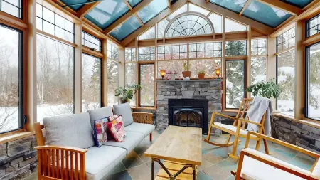 Bright, Cozy, Private Vermont Respite