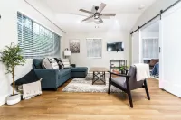 2-bedroom cottage just 7 minutes from Viejas Casino