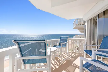 Direct Beachfront Condo with Amazing Panoramic Ocean Front Views (11th floor)