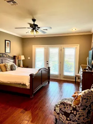 Lovely 3 bedroom condo with pool on Lake Amistad