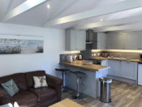 Seahorse Lodge - a hidden countryside gem with Hot tub