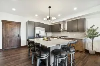 Brand New Nucleus Loft Near Glacier National Park