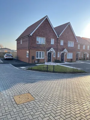 Stylish & Cosy Home Located in Bracklesham Bay - 8 Minute Walk to the Beach Hotels near Wey and Arun Canal trips, Onslow Arms, Weysouth