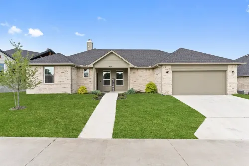 New 2024 Luxe Rockwall Retreat Minutes to Lakes, Downtown & Shops!