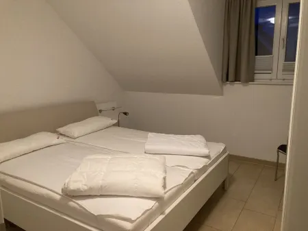 120 meters to the lake - studio-apartment with top equipment/3 bedrooms