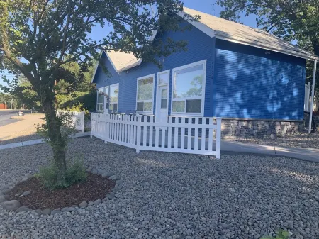 Ashland's Mountain View Vacation Rental.