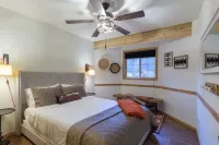 Fabulous Cabin w/Hot Tub + Game Room