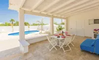 Swan villa with private pool, absolute privacy - Private Pools