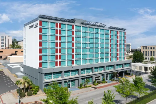 Courtyard Columbia Downtown at USC