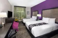 La Quinta Inn & Suites by Wyndham Kennesaw