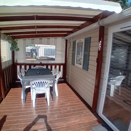 Mobile Home 2 Bedrooms