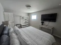 Modern Comfort in Downtown Victor