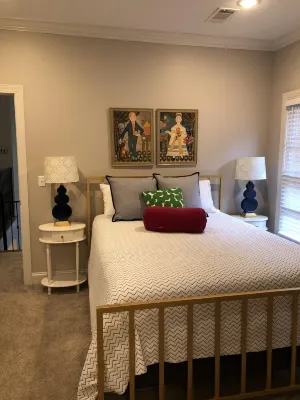 Amazing condo located one block from the square & walking distance to The Grove