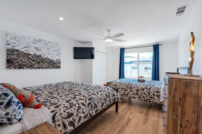 Oceanviews, Steps to the Sand, Short Walk to the Village! A/C