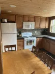 Discount for Monthly Rentals Sept.-May! Great Fishing Nearby Borders Refuge!