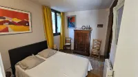 houses / villas - 3 rooms - 4/6 persons House with garden