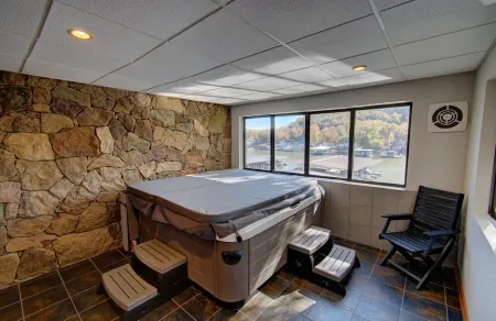 Spacious Condo with in condo private Hot Tub