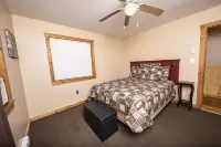 Cozy 3 bedroom cabin with pretty views and a short drive to Luray Caverns