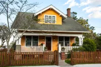 History Loves Company-1920's Arts and Crafts Sears Kit Home-family/dog Friendly