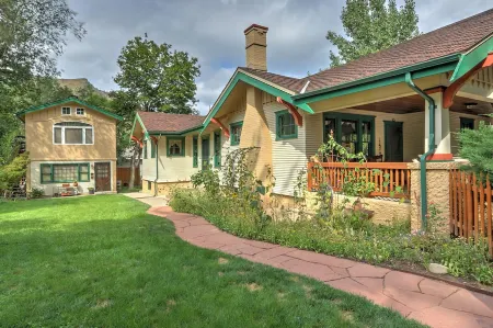 Downtown Spring Cottage Отели рядом с достопримечательностью «The Hideout at Glenwood Springs»
