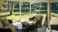 River Pines~Downtown Waterfront w/ Wildlife Watching!Firepit,Snowmobile,Biking