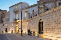 Royal Maniace Hotel - 3-نجوم