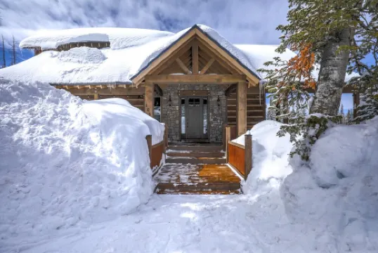 Cozy Brian Head Cabin Near Ski Resorts, Bike Trails, and National Forests