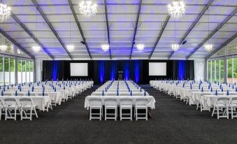 Woodcliff Hotel and Spa